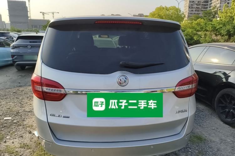 Used Buick GL8 2018 28T Luxury Model China VI Standard Rear
