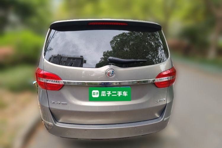 Used Buick GL8 2018 28T Luxury Model China VI Standard Rear
