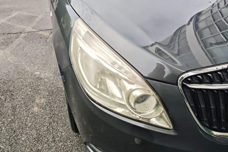 Used Buick GL8 2018 28T Comfort Model China VI Standard Right Front Headlight
