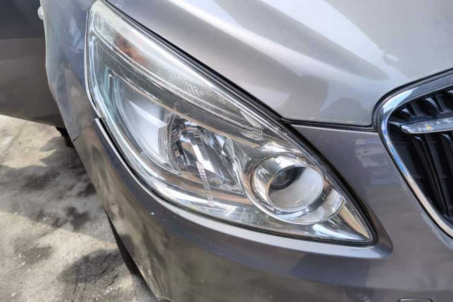 Used Buick GL8 2018 28T Comfort Model China VI Standard Right Front Headlight