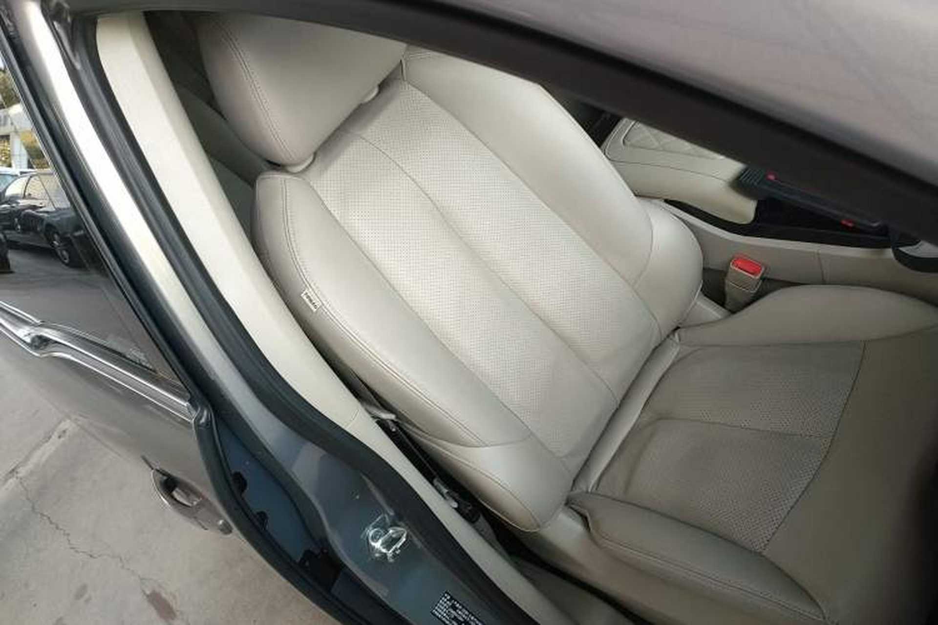 Used Buick GL8 2018 28T Prestige Version China VI Standard Right Front Seat