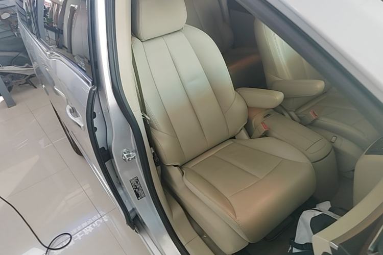 Used Buick GL8 2018 28T Luxury Model China VI Standard Right Front Seat