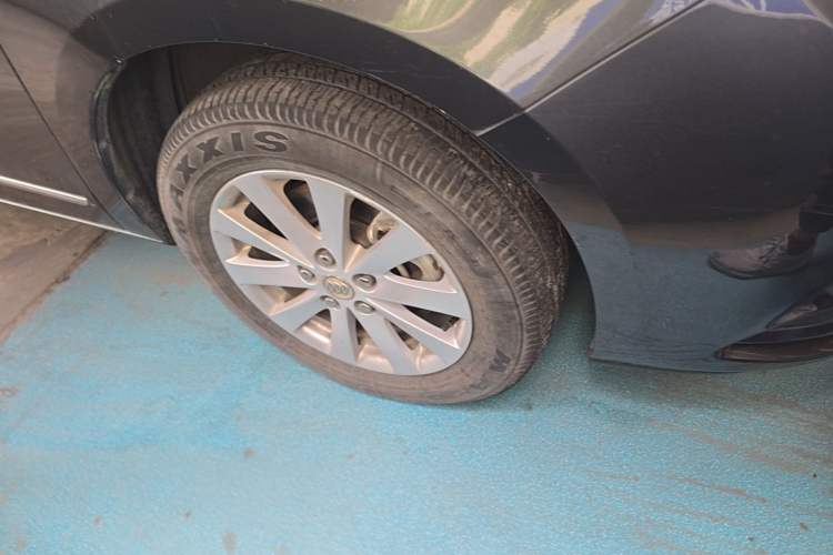 Used Buick GL8 2018 28T Luxury Model China VI Standard Right Front Wheel Hub