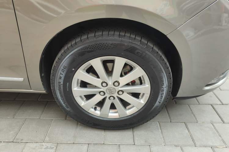 Used Buick GL8 2018 28T Luxury Model China VI Standard Right Front Wheel Hub