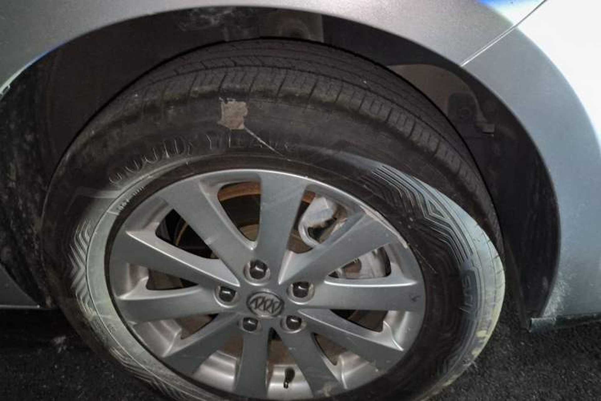 Used Buick GL8 2018 28T Luxury Model China VI Standard Right Front Wheel Hub