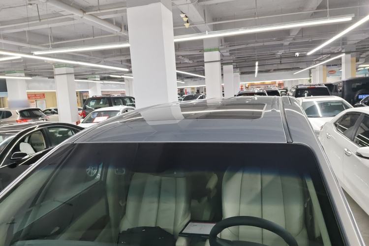 Used Buick GL8 2018 28T Luxury Model China VI Standard Roof