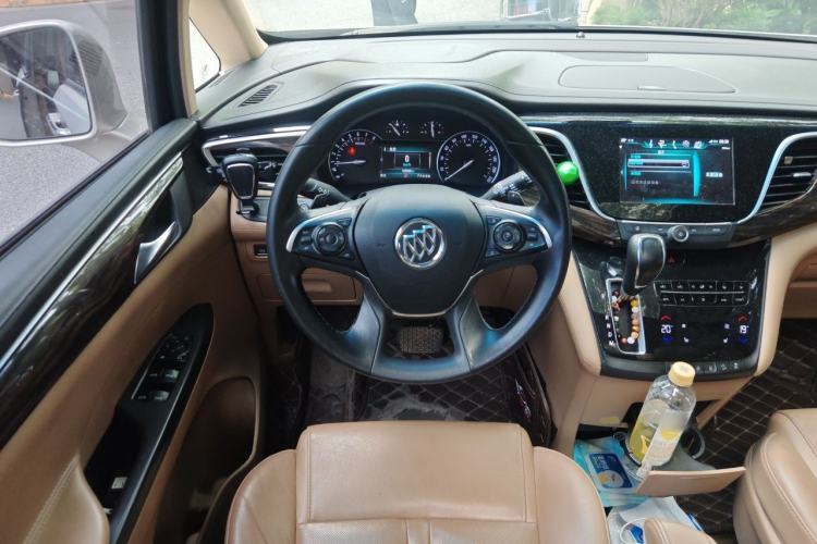 Used Buick GL8 2018 ES 28T Luxury Model China VI Standard Steering Wheel