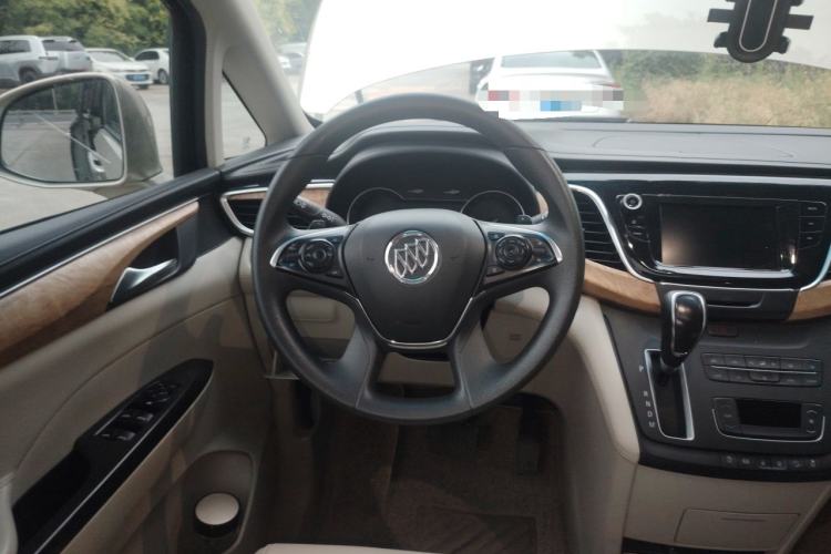 Used Buick GL8 2018 ES 28T Comfort Model China VI Standard Steering Wheel