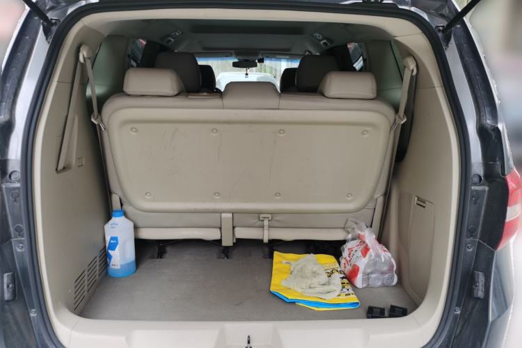 Used Buick GL8 2018 28T Comfort Model China VI Standard Trunk