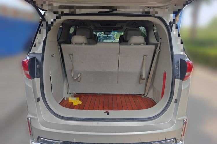 Used Buick GL8 2018 ES 28T Comfort Model China VI Standard Trunk