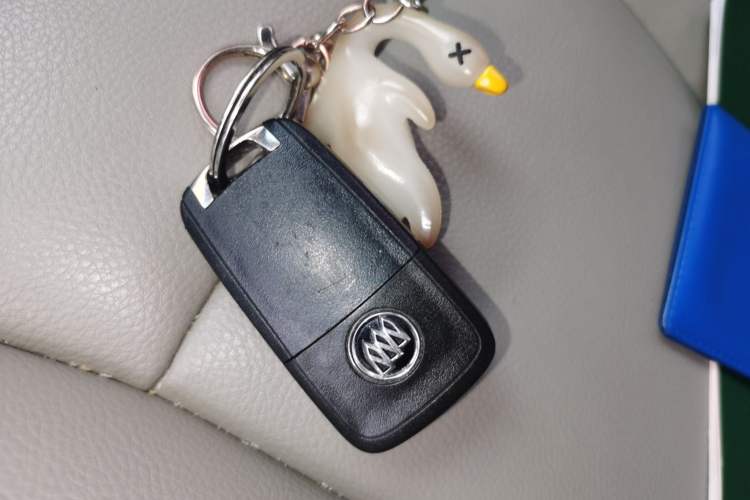 Used Buick GL8 2018 28T Comfort Model China VI Standard Vehicle Key