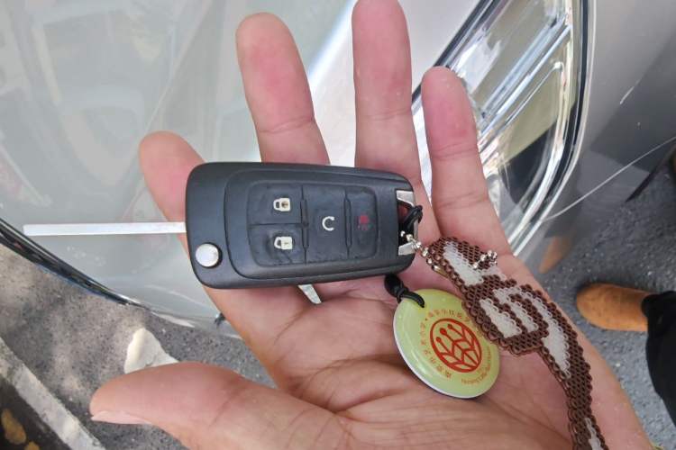 Used Buick GL8 2018 28T Comfort Model China VI Standard Vehicle Key
