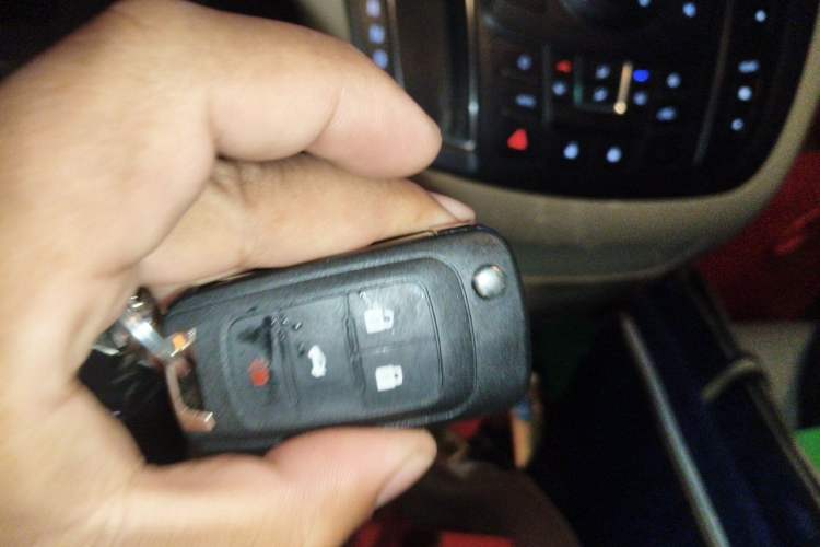 Used Buick GL8 2018 28T Comfort Model China VI Standard Vehicle Key