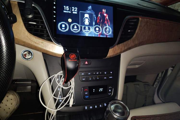 Used Buick GL8 2018 ES 28T Comfort Model China VI Standard Audio And AC Panel