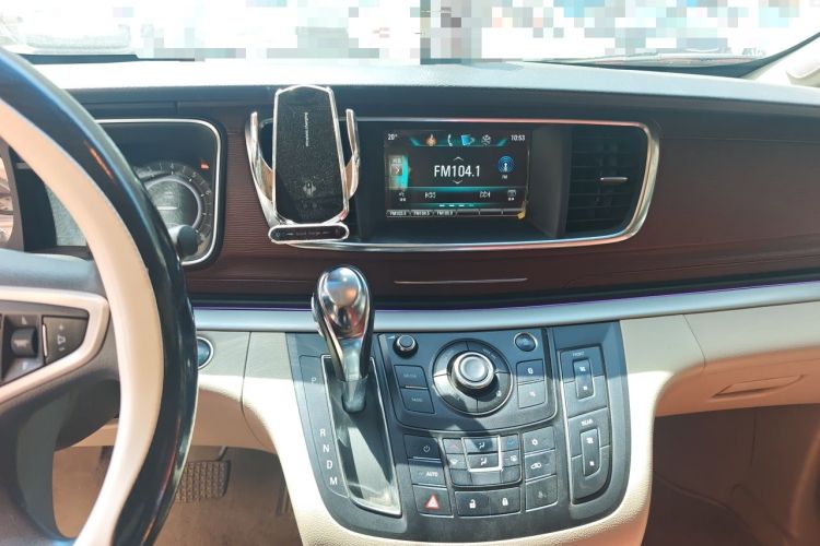 Used Buick GL8 2018 28T Comfort Model China VI Standard Audio And AC Panel