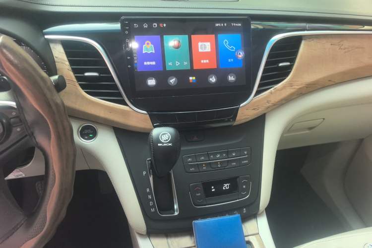 Used Buick GL8 2018 ES 28T Comfort Model China VI Standard Audio And AC Panel