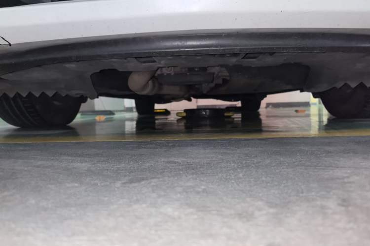 Used Buick GL8 2018 ES 28T Comfort Model China VI Standard Chassis Front