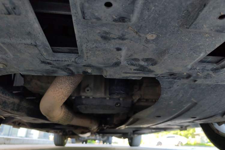 Used Buick GL8 2018 ES 28T Comfort Model China VI Standard Chassis Front