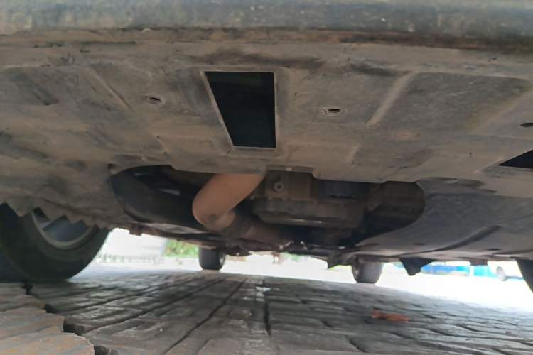 Used Buick GL8 2018 ES 28T Flagship Model China VI Standard Chassis Front