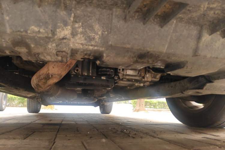 Used Buick GL8 2018 28T Luxury Model China VI Standard Chassis Front