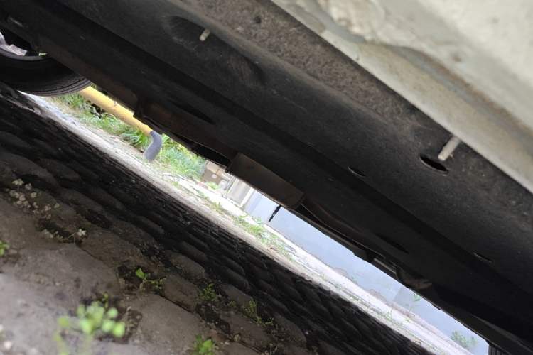 Used Buick GL8 2018 ES 28T Comfort Model China VI Standard Chassis Front Left