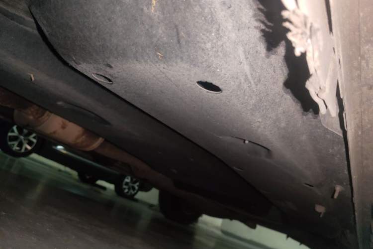 Used Buick GL8 2018 ES 28T Flagship Model China VI Standard Chassis Front Left