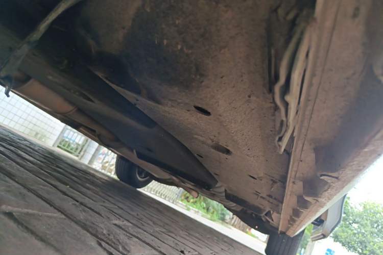 Used Buick GL8 2018 ES 28T Flagship Model China VI Standard Chassis Front Left