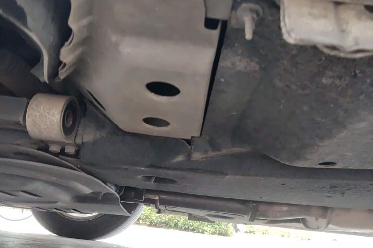 Used Buick GL8 2018 ES 28T Comfort Model China VI Standard Chassis Front Left