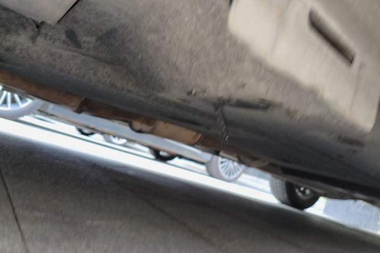 Used Buick GL8 2018 ES 28T Premium Model China VI Standard Chassis Front Left