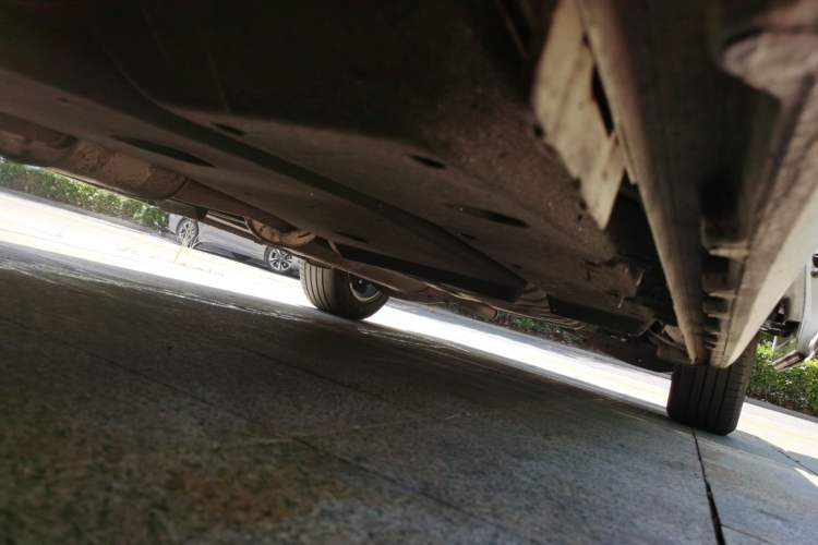Used Buick GL8 2018 ES 28T Comfort Model China VI Standard Chassis Front Left