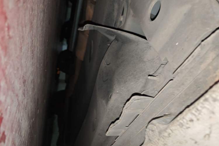 Used Buick GL8 2018 ES 28T Comfort Model China VI Standard Chassis Front Left