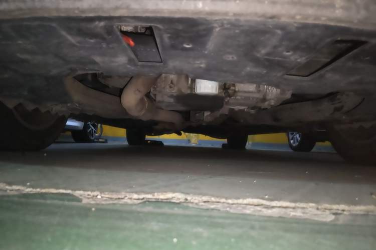 Used Buick GL8 2018 ES 28T Comfort Model China VI Standard Chassis Front