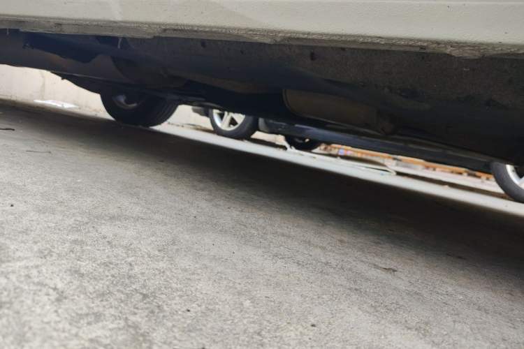 Used Buick GL8 2018 ES 28T Premium Model China VI Standard Chassis Front Right