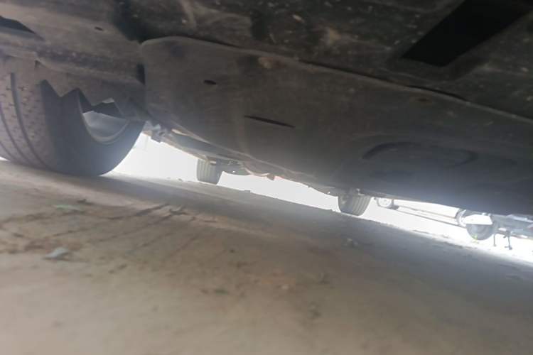 Used Buick GL8 2018 ES 28T Comfort Model China VI Standard Chassis Front Right