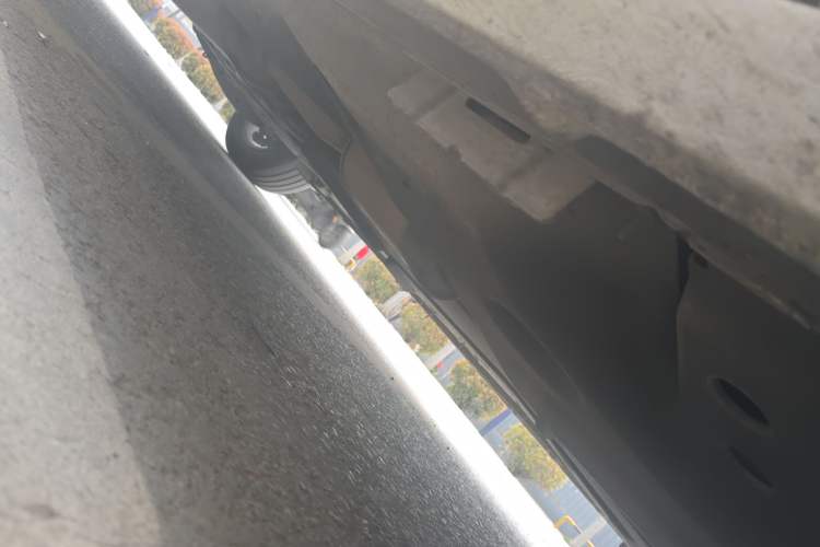 Used Buick GL8 2018 ES 28T Comfort Model China VI Standard Chassis Front Right