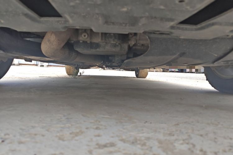 Used Buick GL8 2018 ES 28T Flagship Model China VI Standard Chassis Front