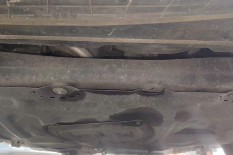 Used Buick GL8 2018 ES 28T Comfort Model China VI Standard Chassis Front