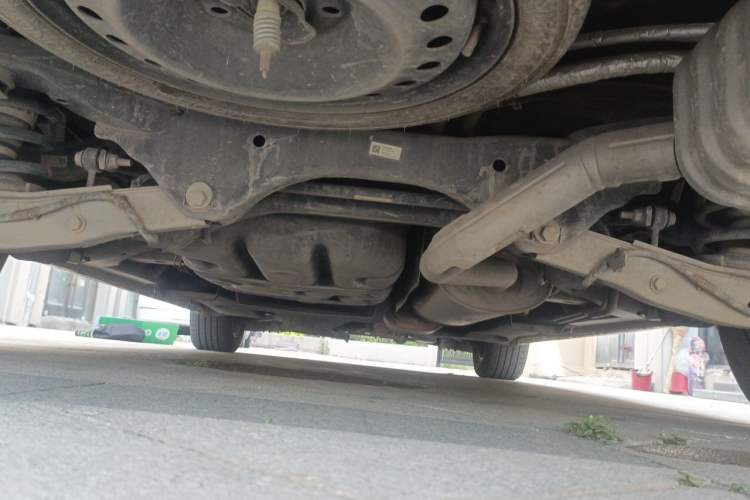 Used Buick GL8 2018 ES 28T Premium Model China VI Standard Chassis Rear