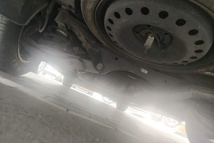 Used Buick GL8 2018 ES 28T Luxury Model China VI Standard Chassis Rear