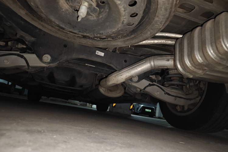 Used Buick GL8 2018 ES 28T Luxury Model China VI Standard Chassis Rear