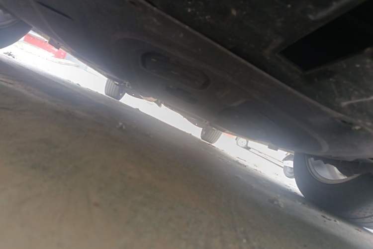 Used Buick GL8 2018 ES 28T Comfort Model China VI Standard Chassis Rear