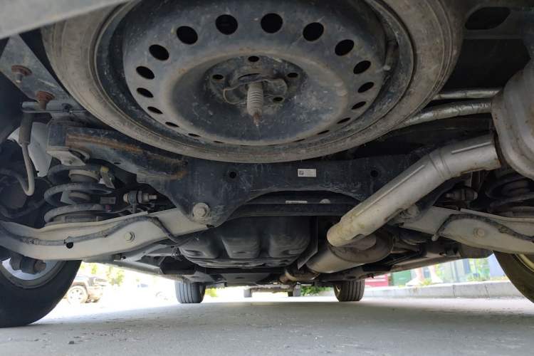 Used Buick GL8 2018 ES 28T Comfort Model China VI Standard Chassis Rear