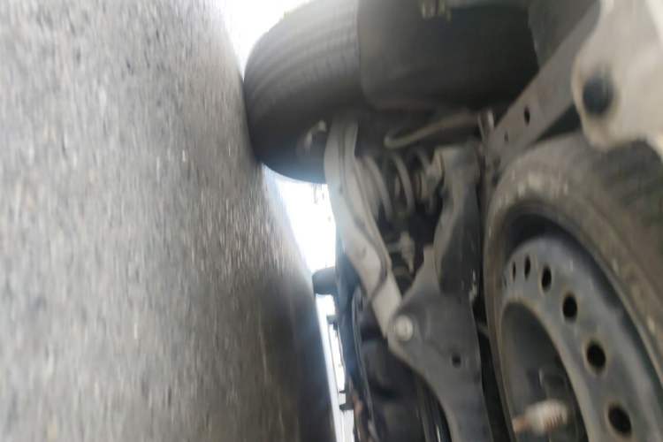 Used Buick GL8 2018 ES 28T Luxury Model China VI Standard Chassis Rear Left