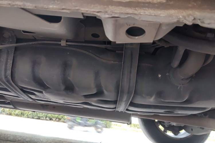 Used Buick GL8 2018 ES 28T Comfort Model China VI Standard Chassis Rear Left
