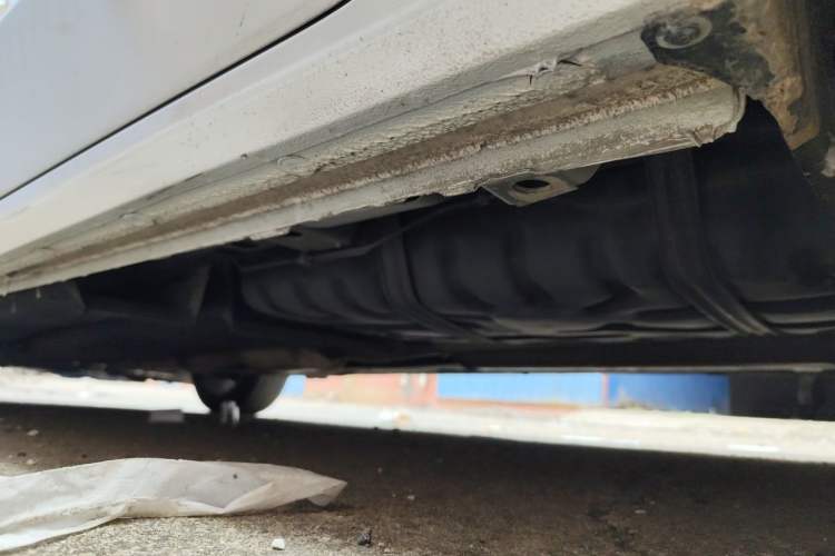 Used Buick GL8 2018 ES 28T Comfort Model China VI Standard Chassis Rear Left