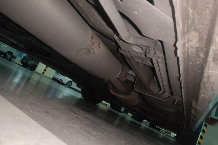 Used Buick GL8 2018 ES 28T Flagship Model China VI Standard Chassis Rear Right