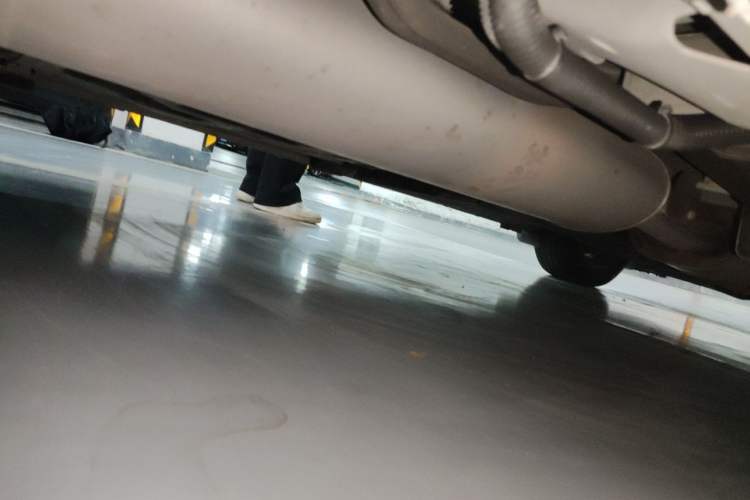 Used Buick GL8 2018 ES 28T Comfort Model China VI Standard Chassis Rear Right
