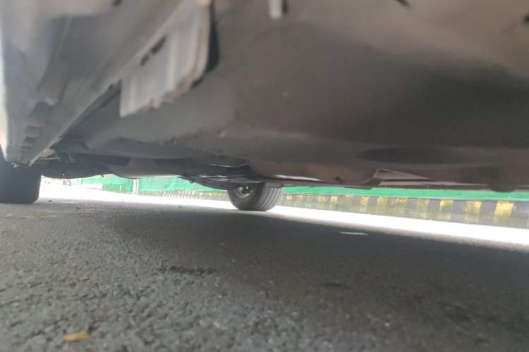 Used Buick GL8 2018 ES 28T Luxury Model China VI Standard Chassis Rear Right