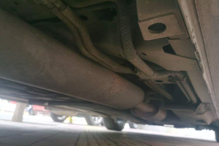 Used Buick GL8 2018 ES 28T Luxury Model China VI Standard Chassis Rear Right