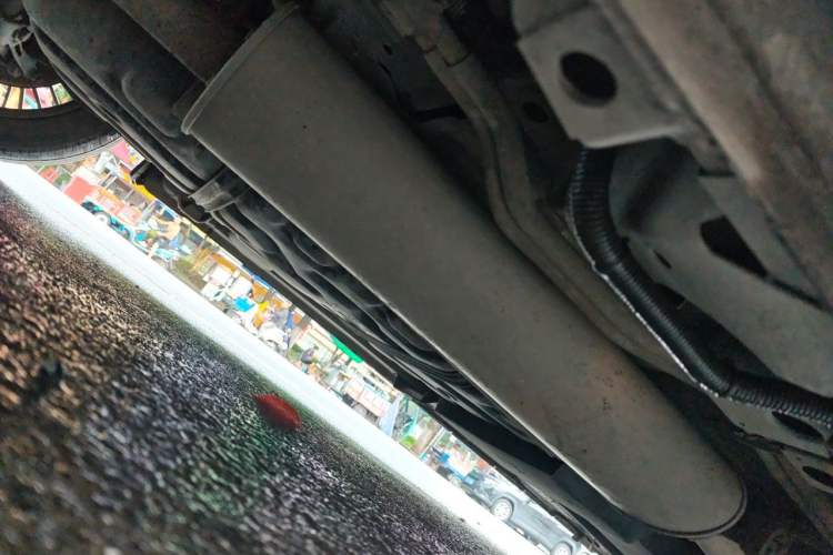 Used Buick GL8 2018 ES 28T Comfort Model China VI Standard Chassis Rear Right